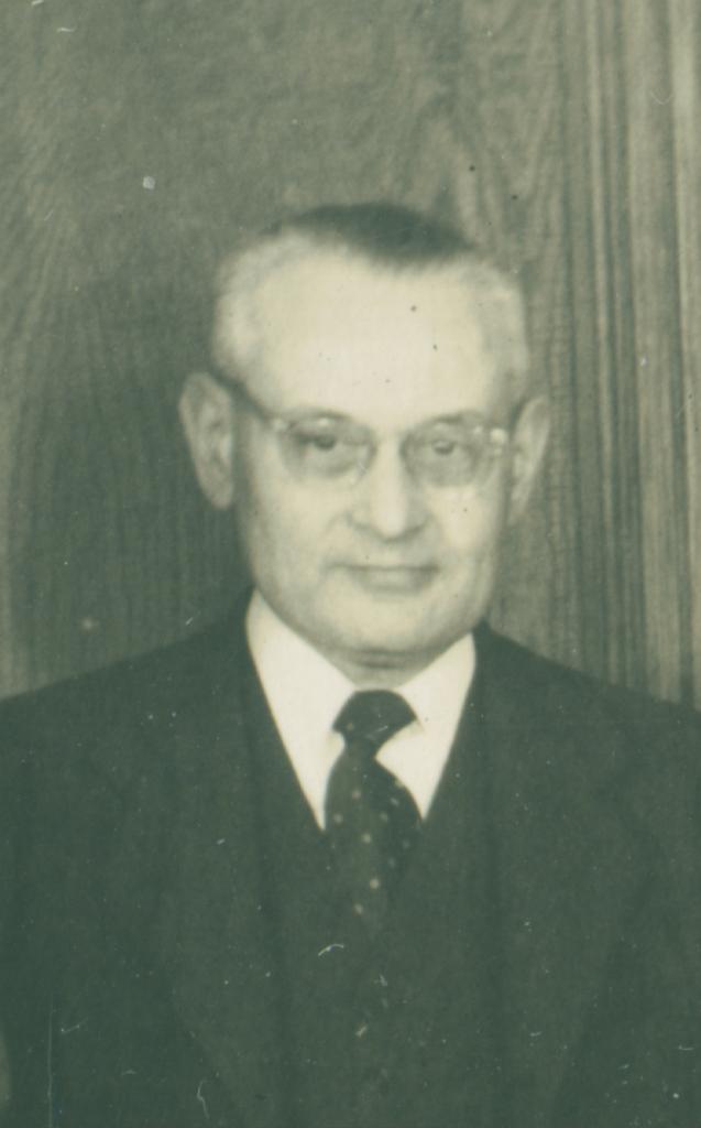 Charles.JPG